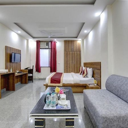 Hotel Premier Noida 135 Luaran gambar