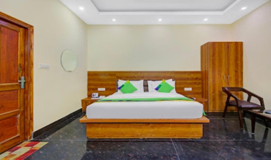 Hotel Premier Noida 135 Luaran gambar